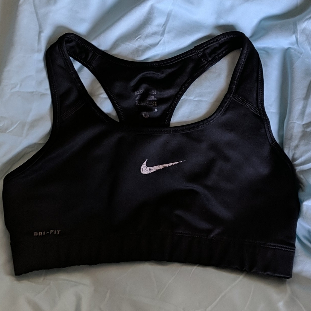 Gently used Nike sports bra